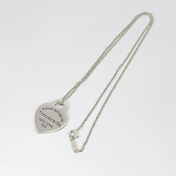 Pendentif Tiffany & Co “Please return to” argent